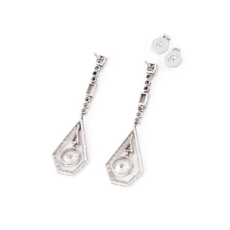 Art Deco earrings in platinum and diamonds