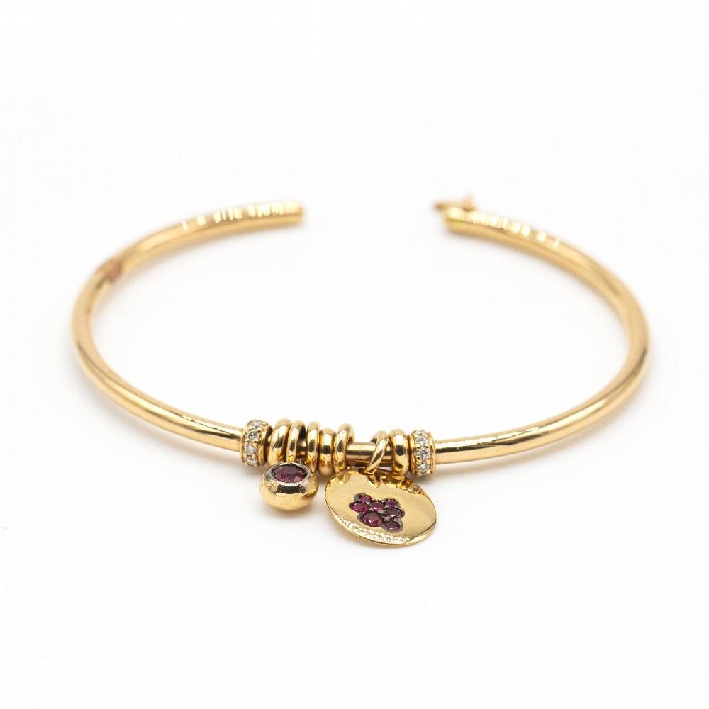 Bracelet en or jaune, diamants et rubis