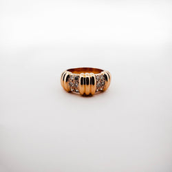 Bague Bandeau à godrons en or jaune et diamants