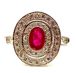Marguerite ring in white gold with ruby ​​and diamonds