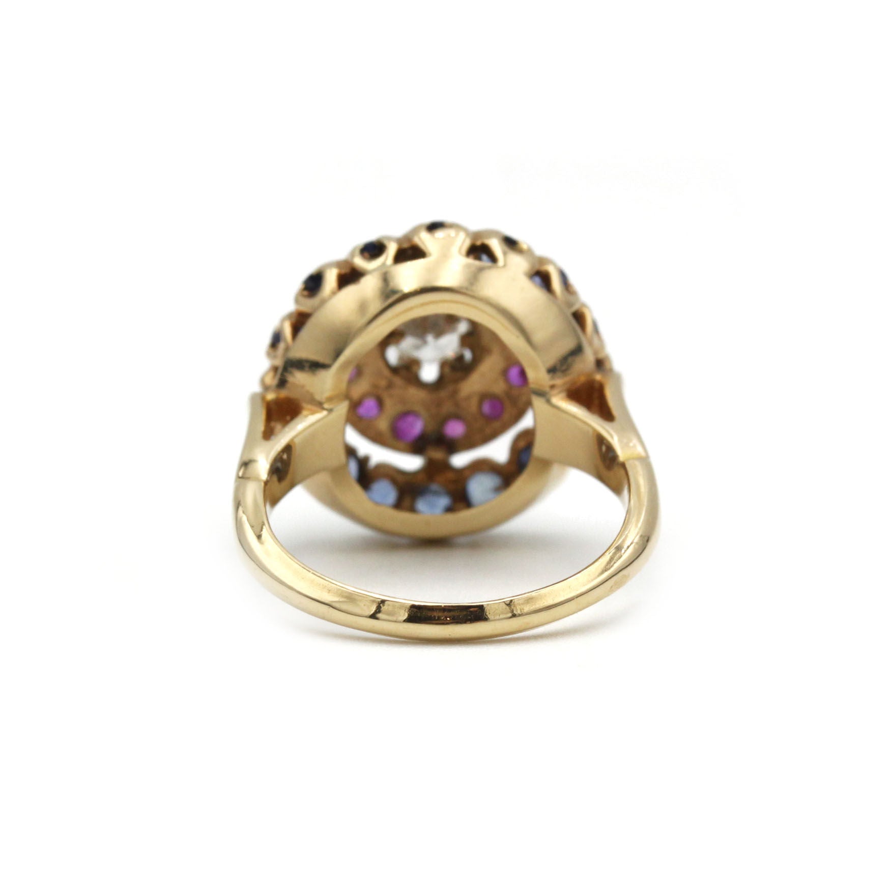 Ring Cocktail in yellow gold, rubies, sapphires and diamonds