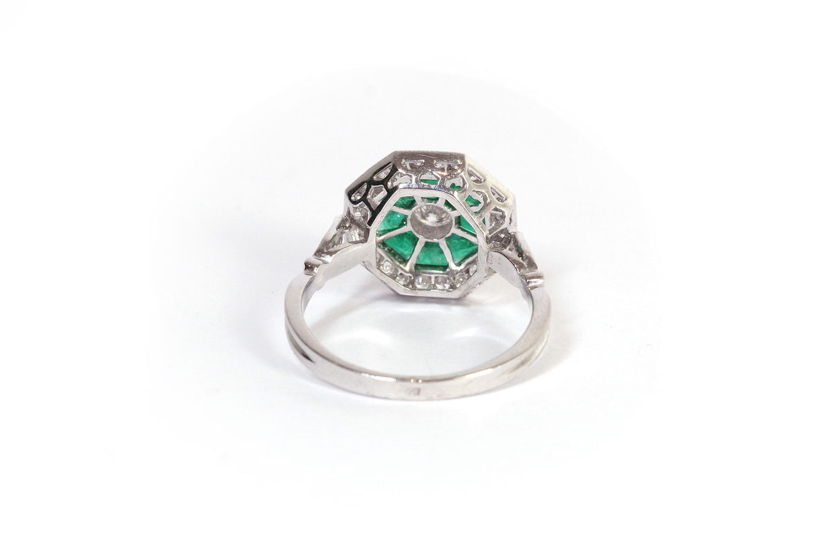 Bague émeraudes diamants en or