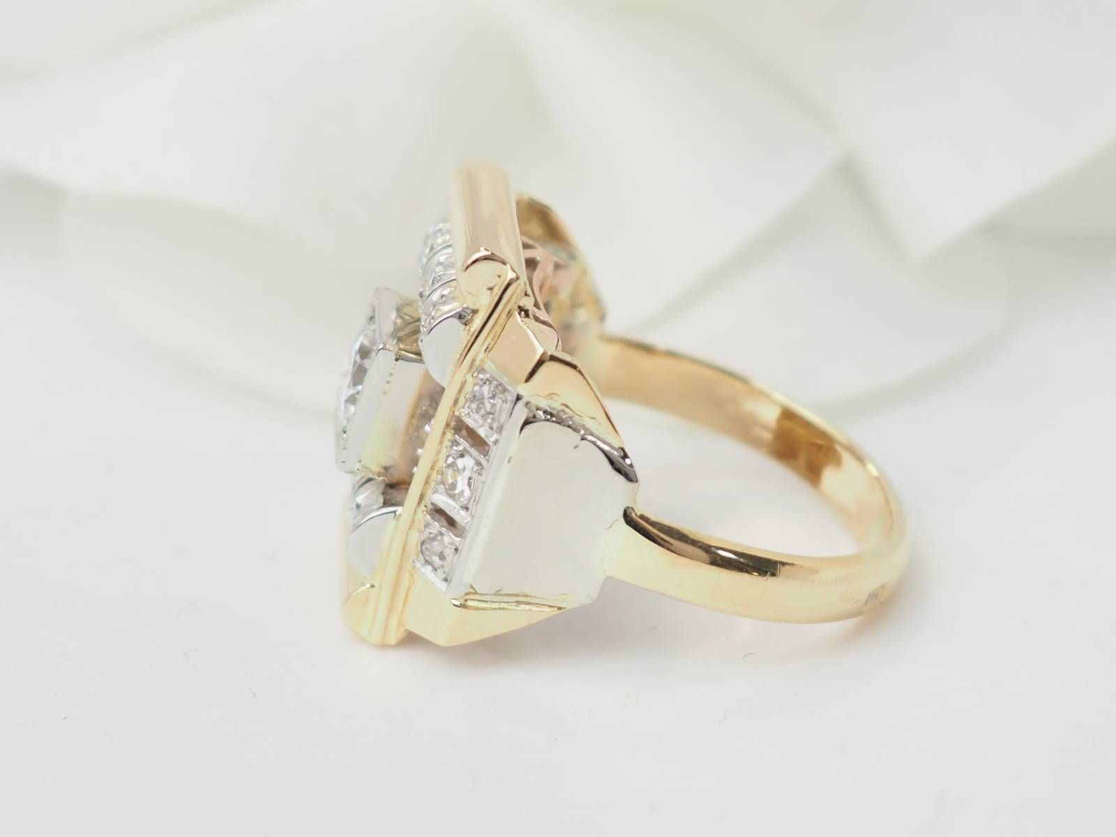 Bague Tank en or jaune et diamants