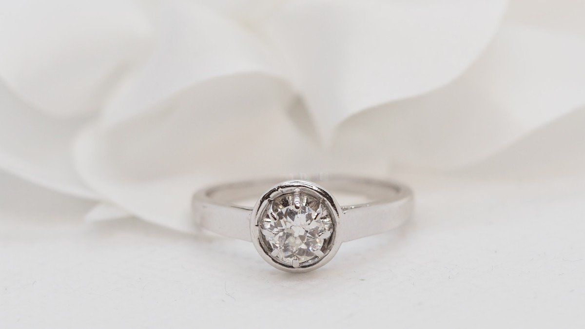 Bague Solitaire En Platine Et Diamant