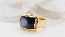 Bague Clozeau en or jaune, diamants et résine