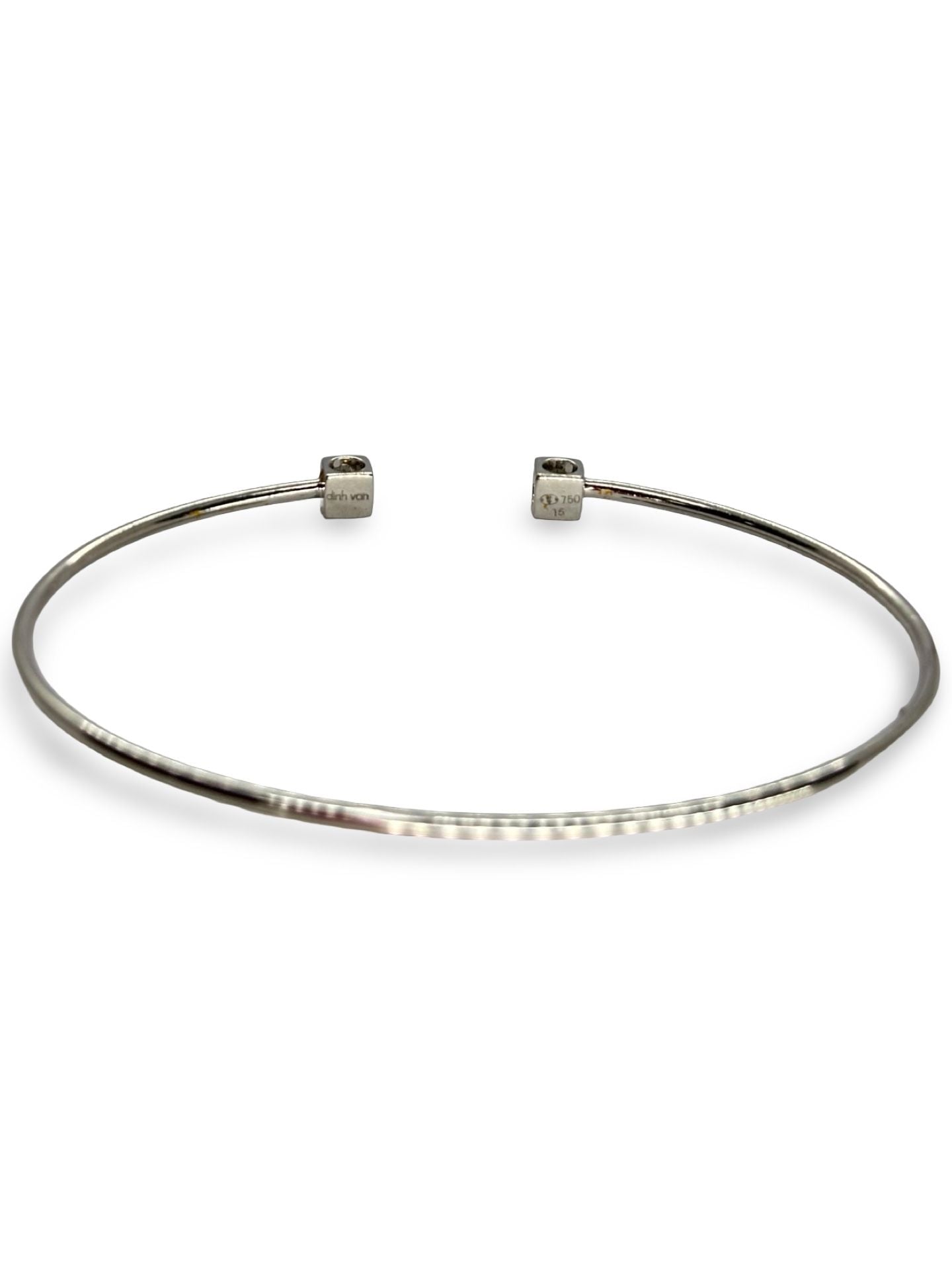 Bracelet Dinh Van "Le Cube" or blanc et diamants 0,24 ct