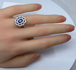 18k gold sapphire and diamond daisy ring