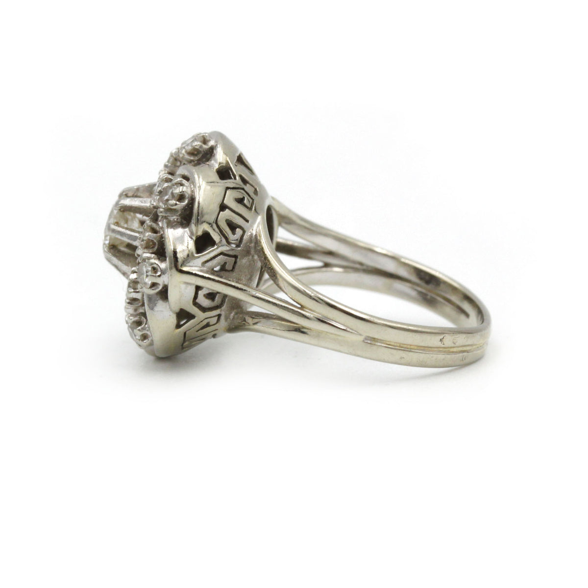 Bague Marguerite - Or blanc, Platine & Diamants