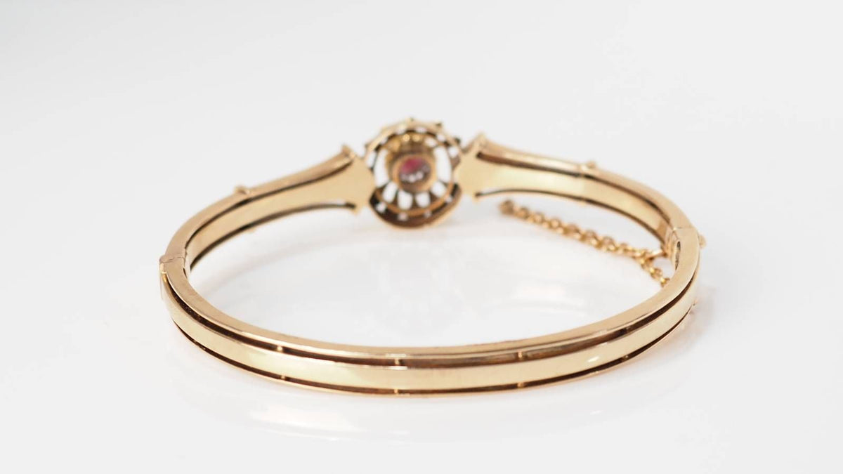 Bracelet en or rose et grenat