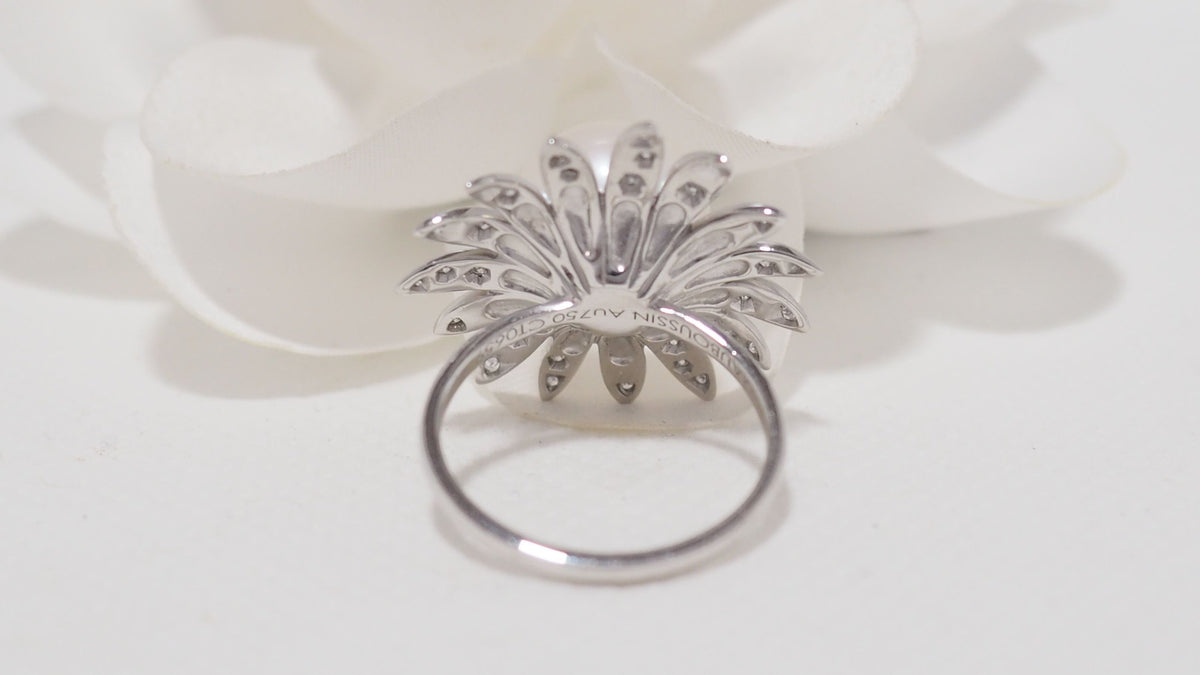 Bague Mauboussin or blanc "Au café des 2 amours" perle de culture et diamants