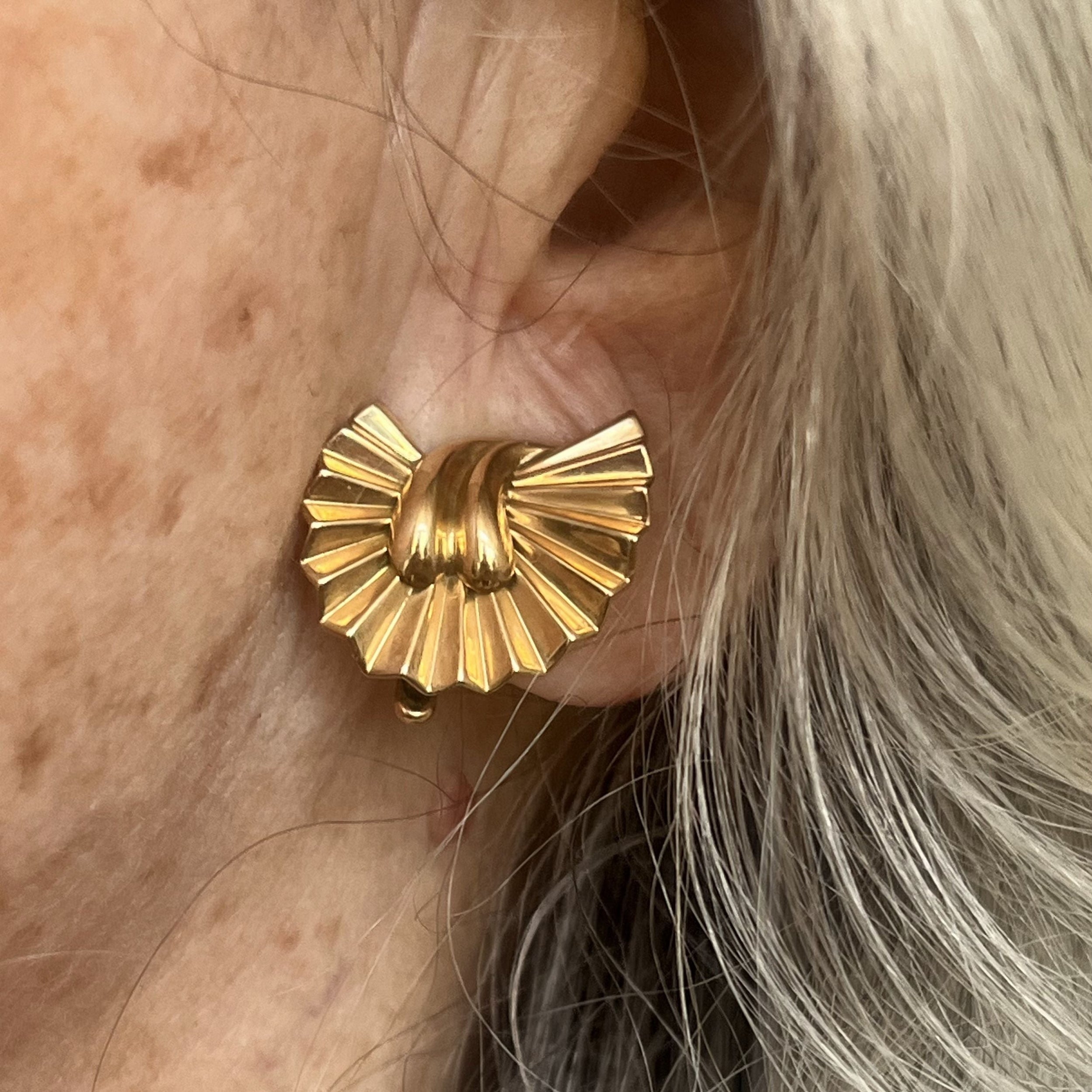 Boucles d'oreilles et broche Éventail en or jaune
