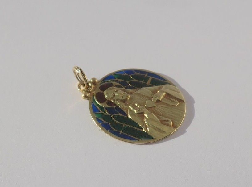 Pendentif BECKER Jésus Christ en or jaune et émail