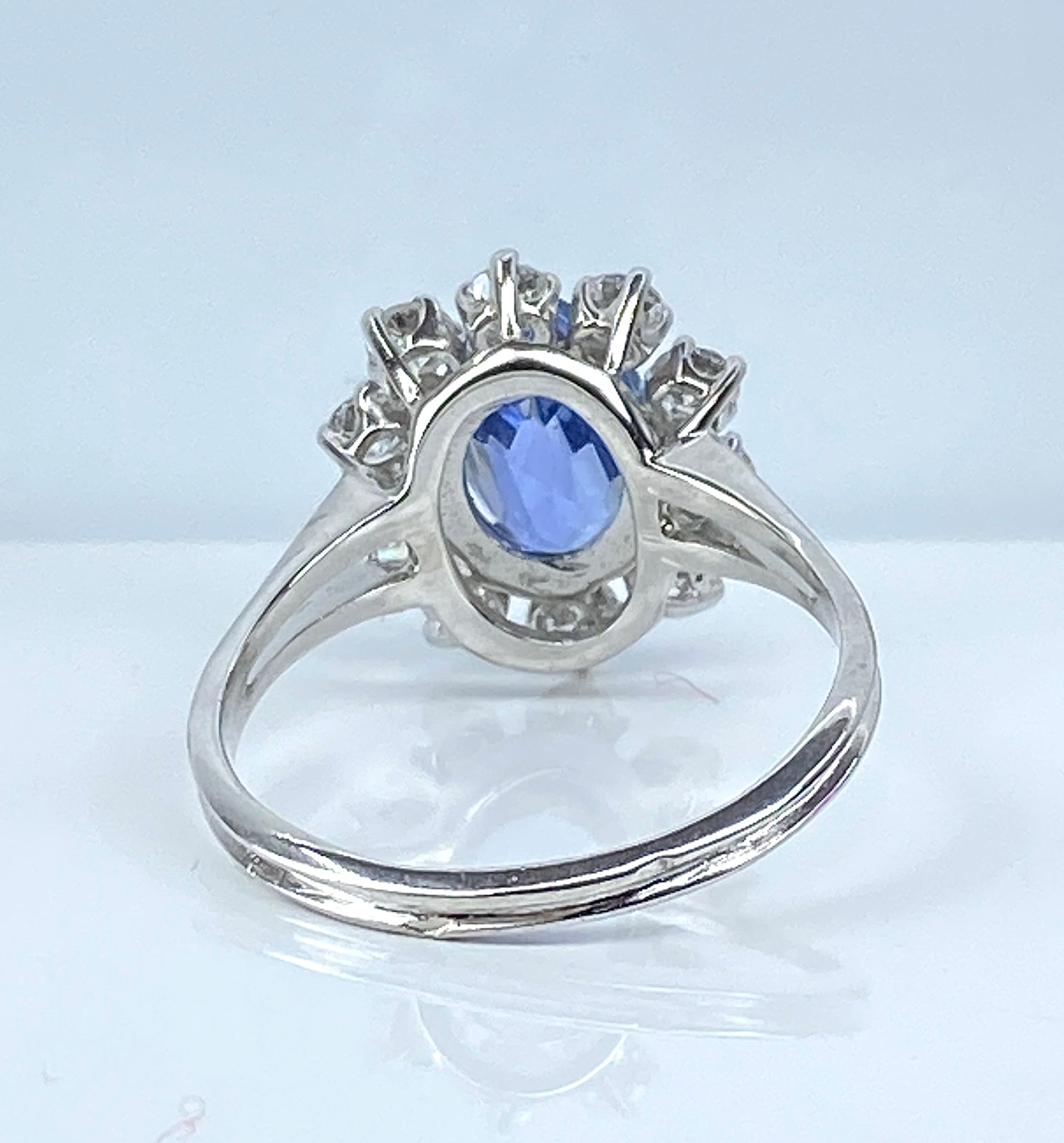 Ring Marguerite en white gold, sapphire and diamonds
