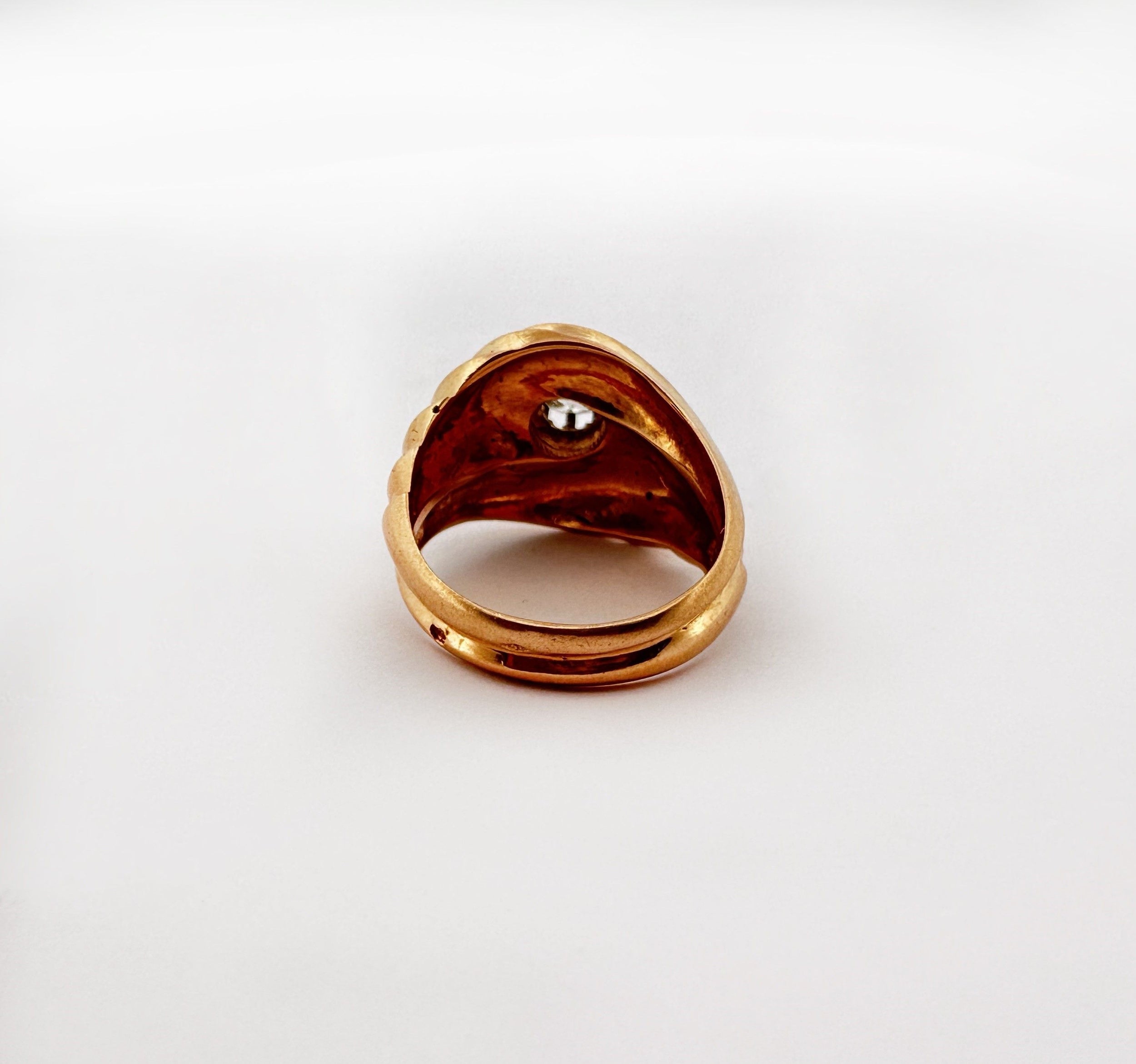 Bague Tourbillon diamant en or jaune