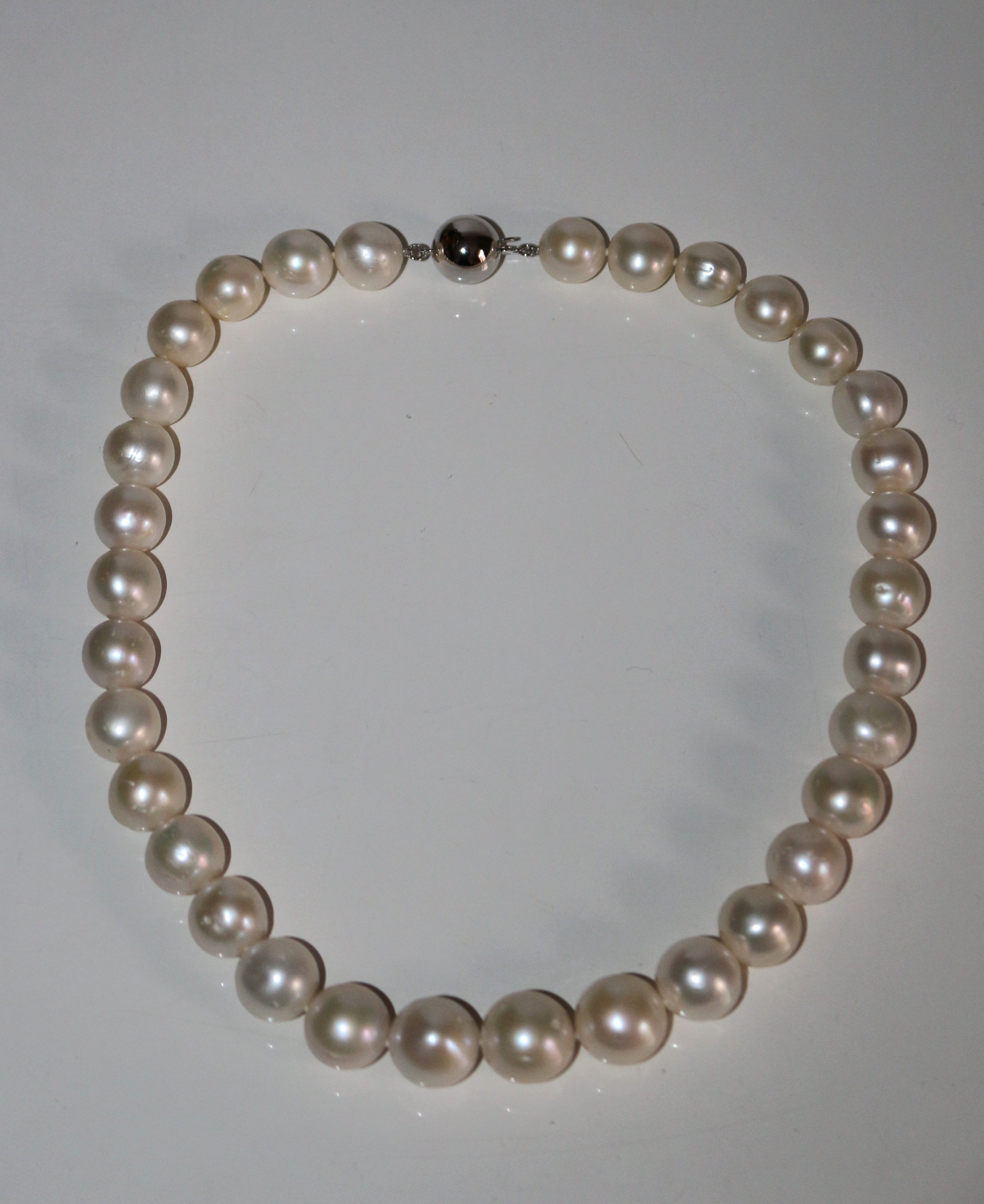Large Cream Cultured Pearl Necklace