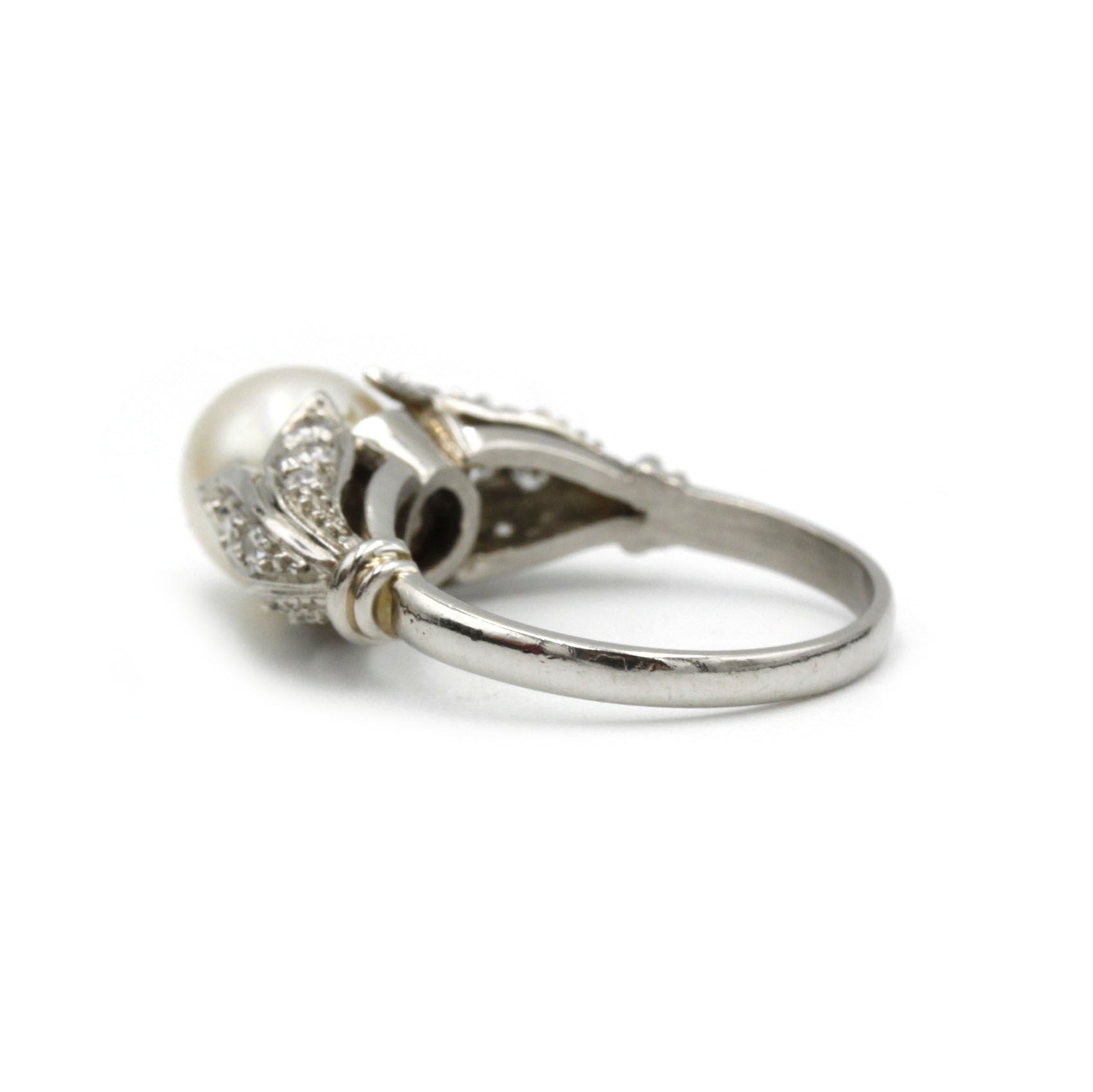 Bague - Or, diamants et perle