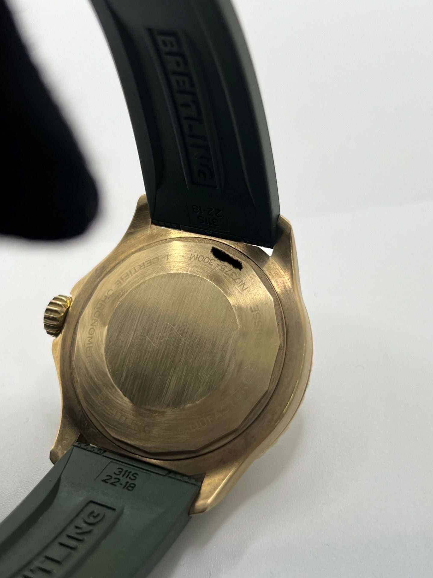 Breitling Superocean 42 N17375201L1S1