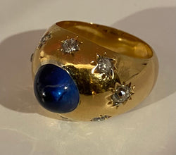 Dome ring in yellow gold and sapphire