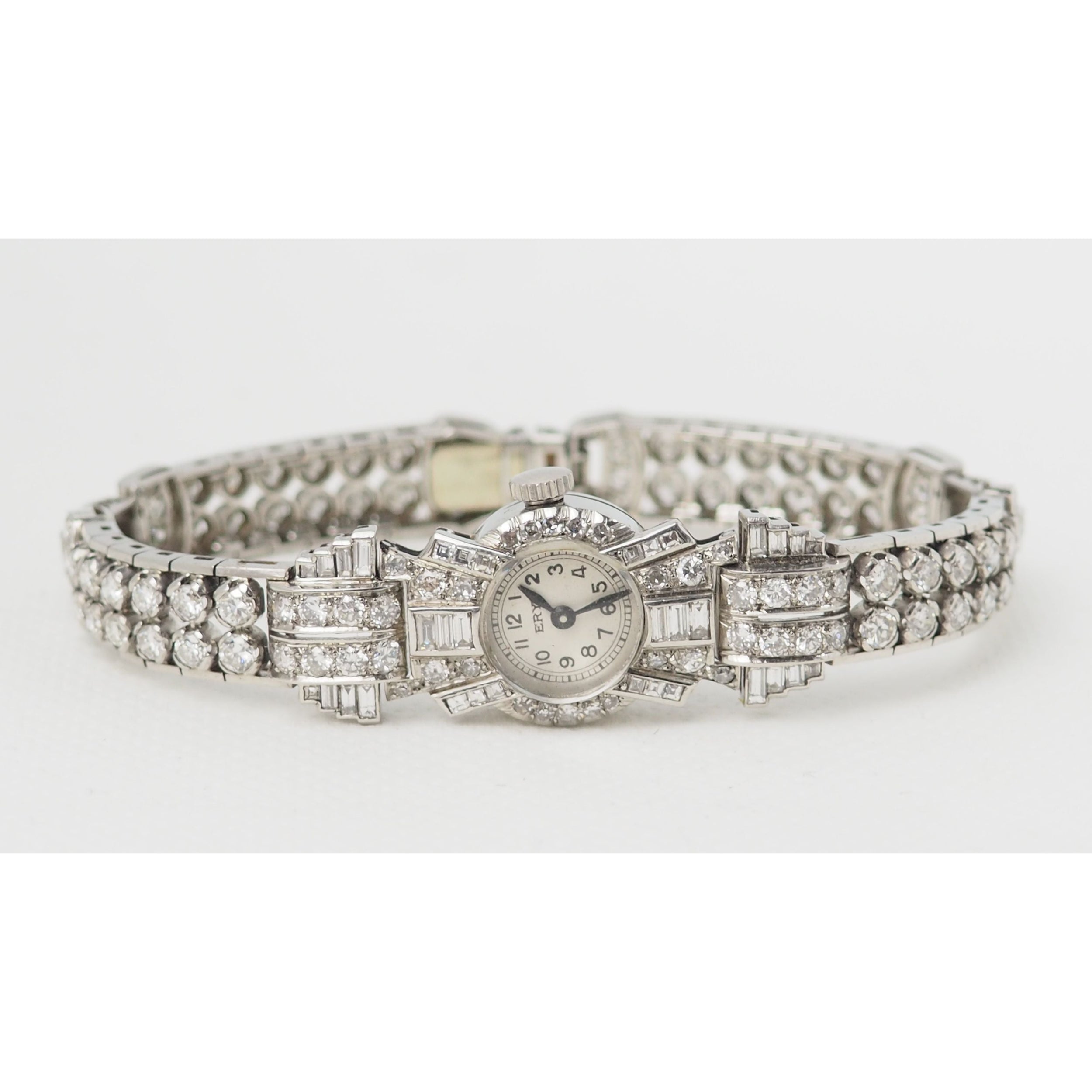 Montre ancienne en or platine et diamants