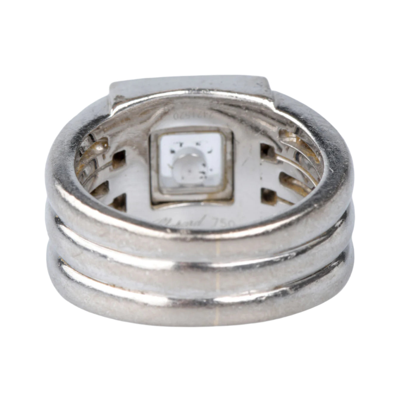 CHOPARD ring in white gold and diamonds