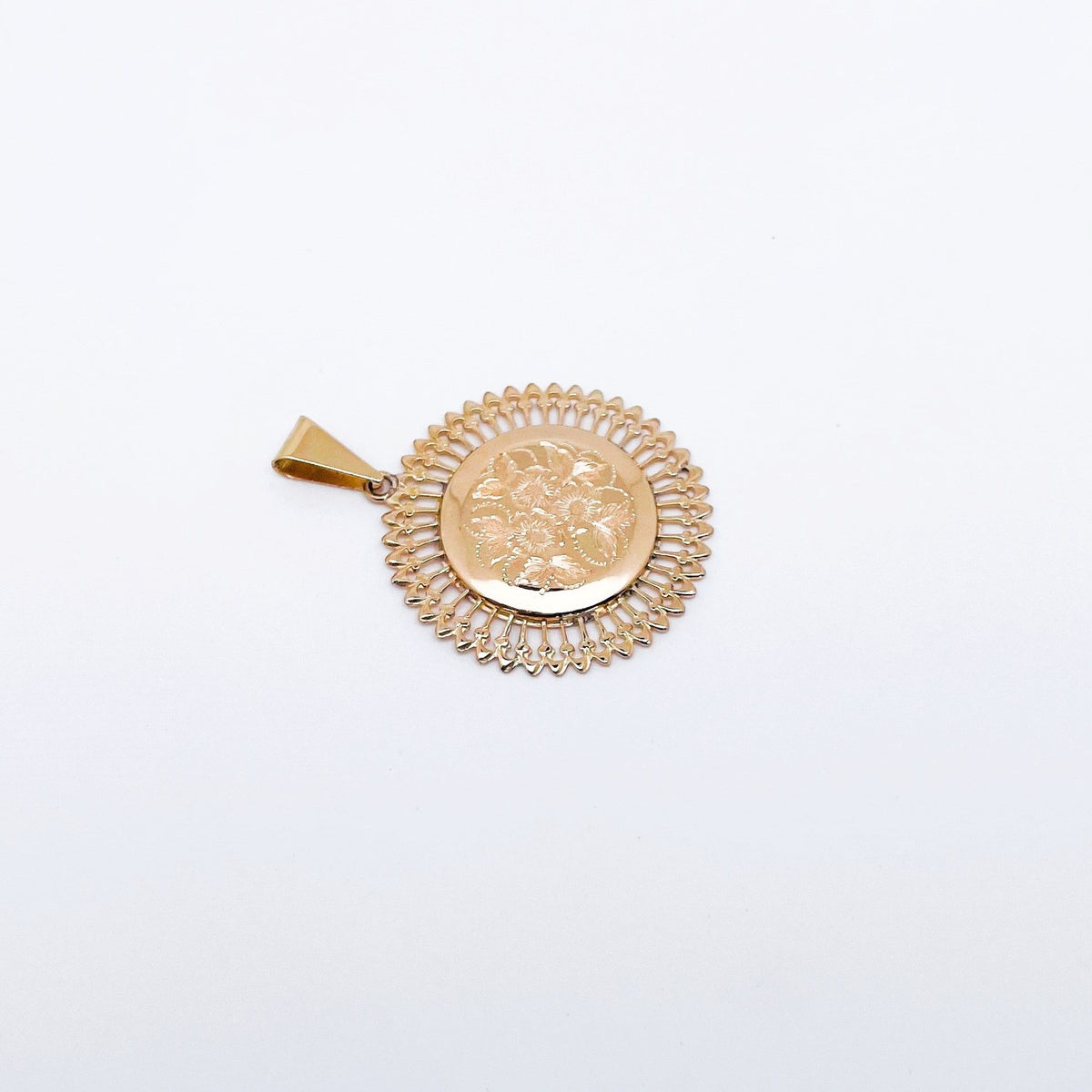 Médaille motif floral grand modèle en or rose