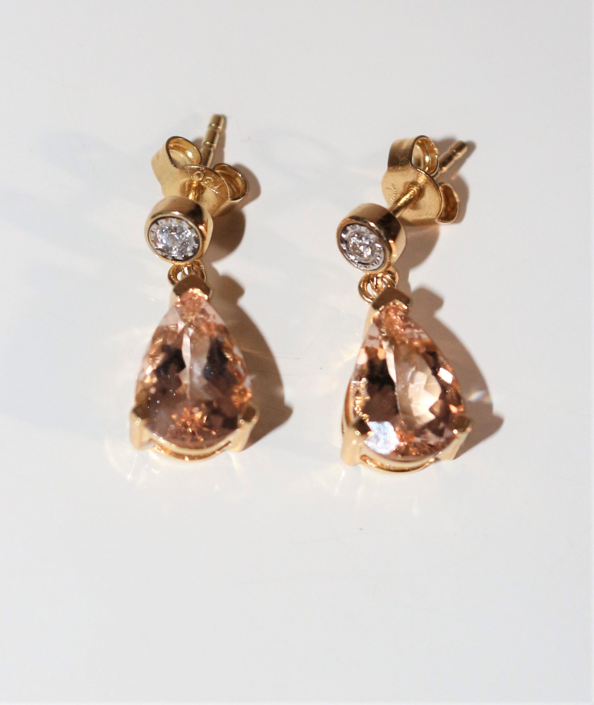 Paire De Boucles d'Oreilles Morganites Et Diamants