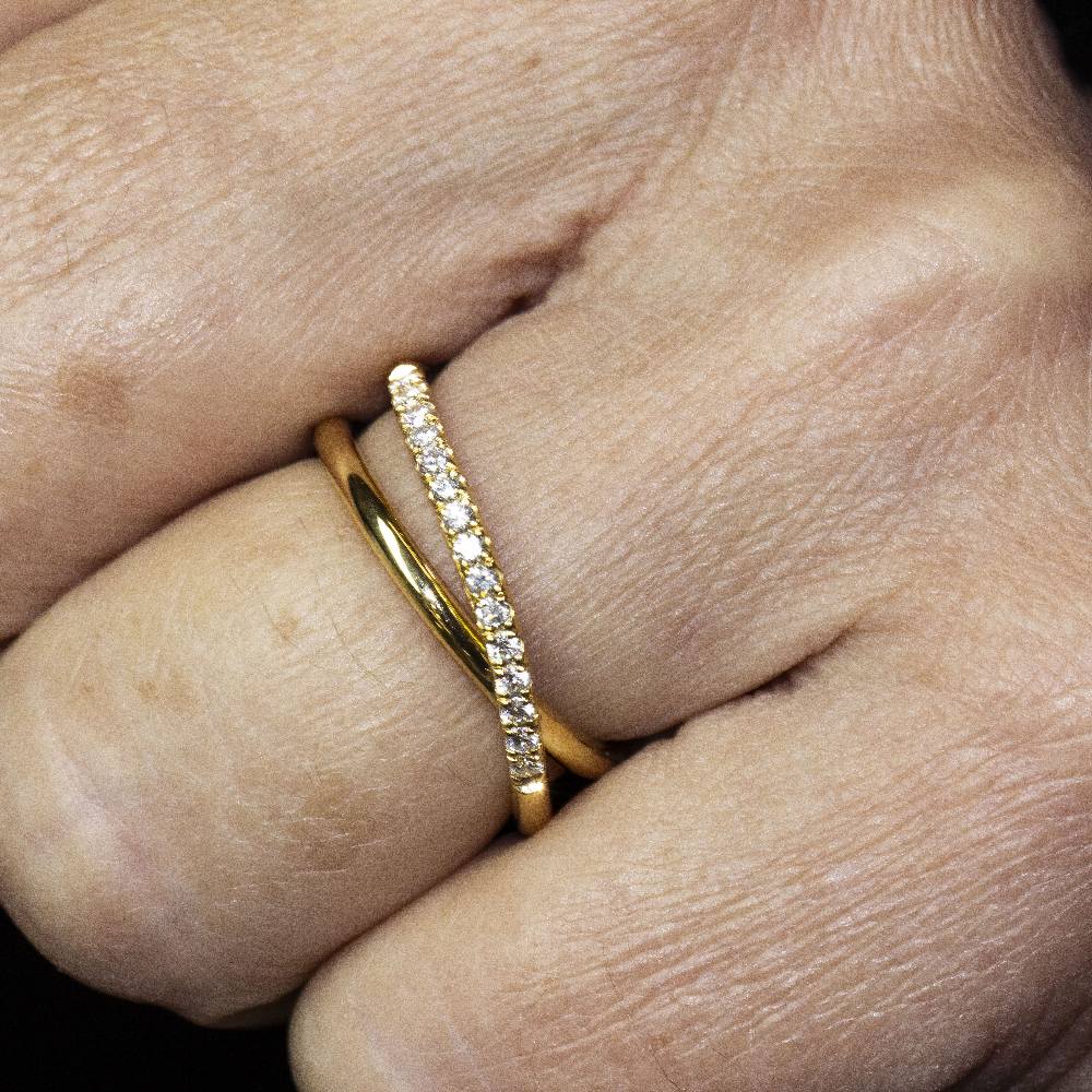 Ring HOPE in yellow gold and diamonds