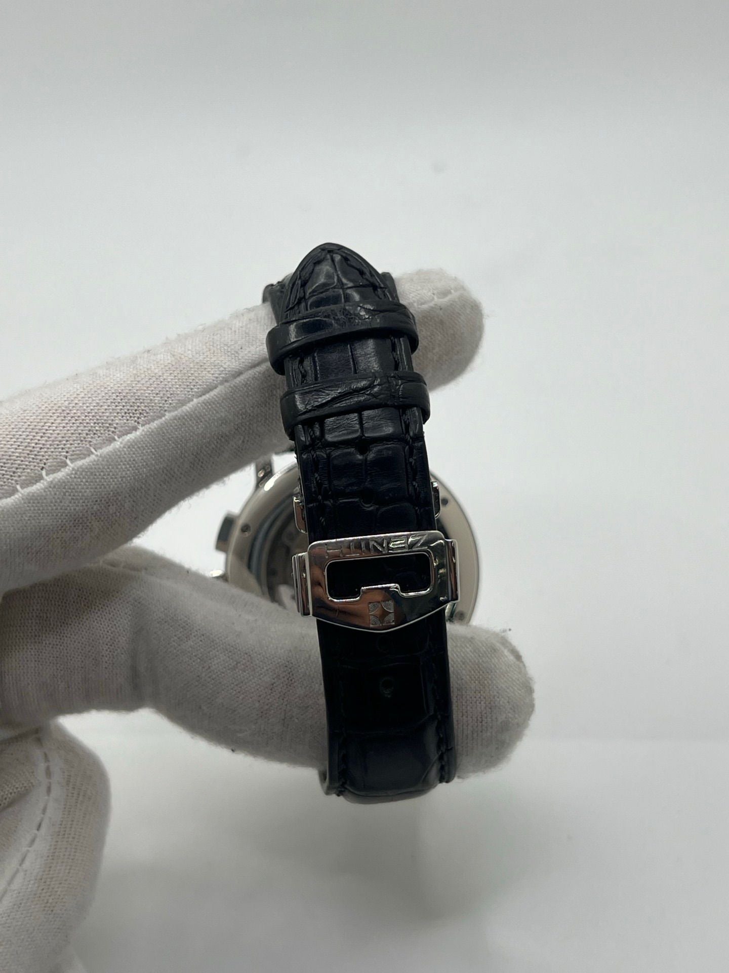 Zenith El Primero Chronomaster 01.0240.410