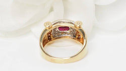 Bague ruban en or bicolore, diamants et rubis