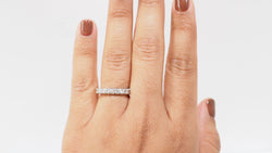 Full tour alliance ring in white gold and 1.20ct diamonds