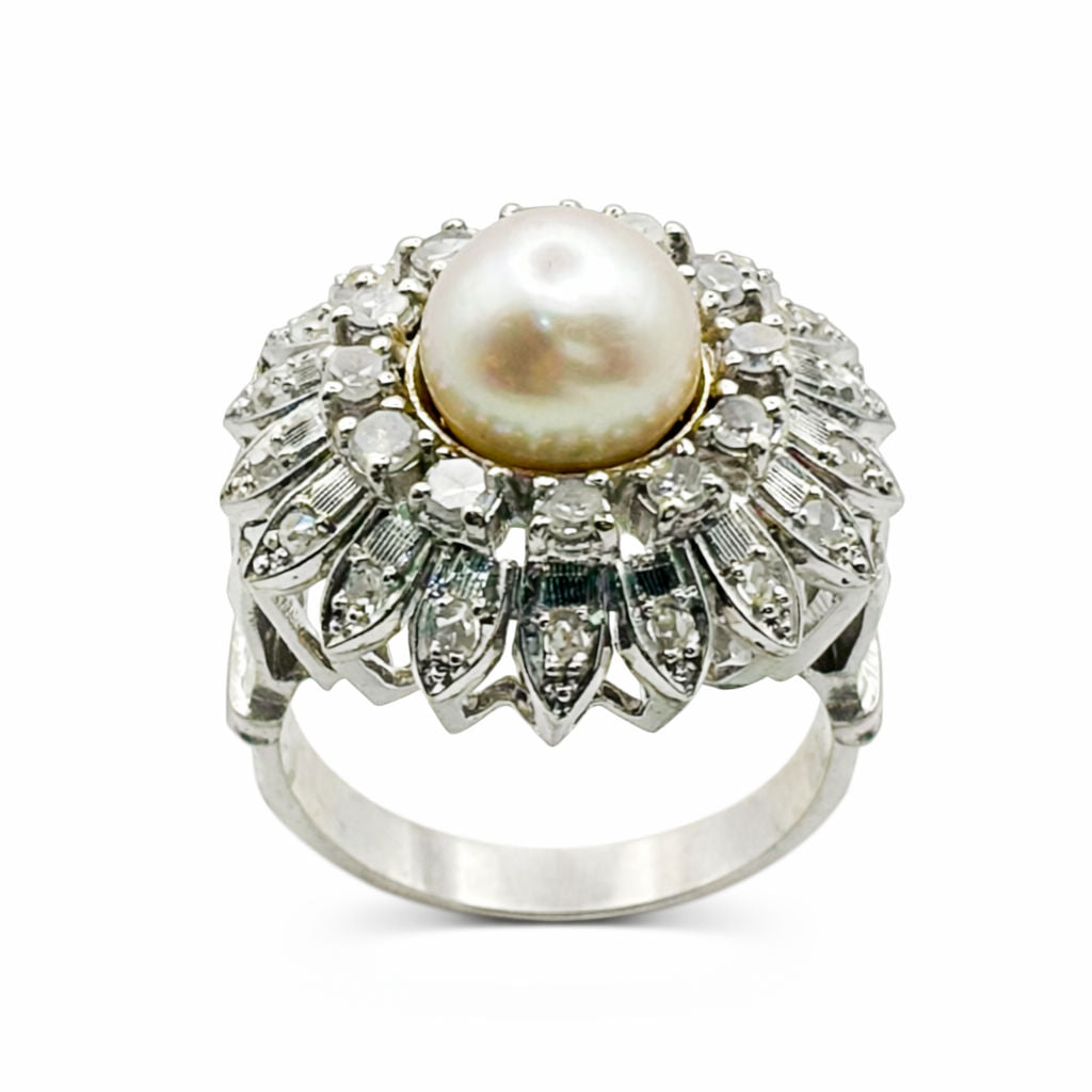 Bague en or blanc et diamant et perle