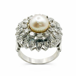 Bague en or blanc et diamant et perle