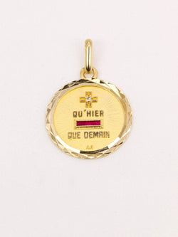 Médaille amour Augis ronde Plus qu'hier moins que demain or jaune diamant rubis - Castafiore