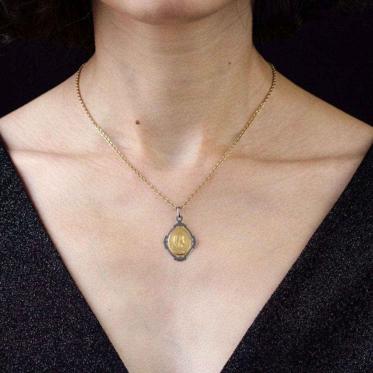 Médaille ancienne 2 ors Vierge Marie - Castafiore