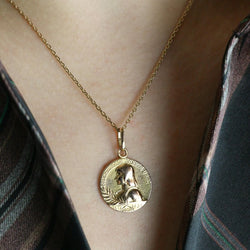Médaille bienheureuse Jeanne d'Arc or jaune - Castafiore