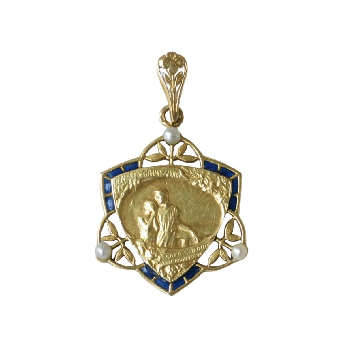 Médaille ÉMILE MONIER en or jaune, émail et perles - Castafiore