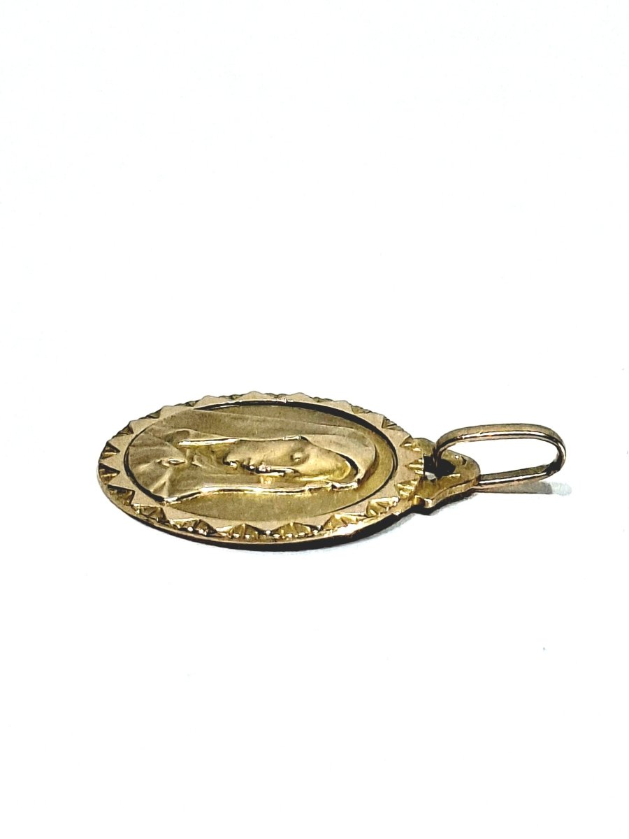 Médaille en or champagne de la vierge - Castafiore