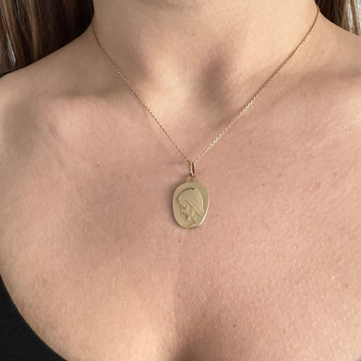 Médaille en or jaune - Castafiore