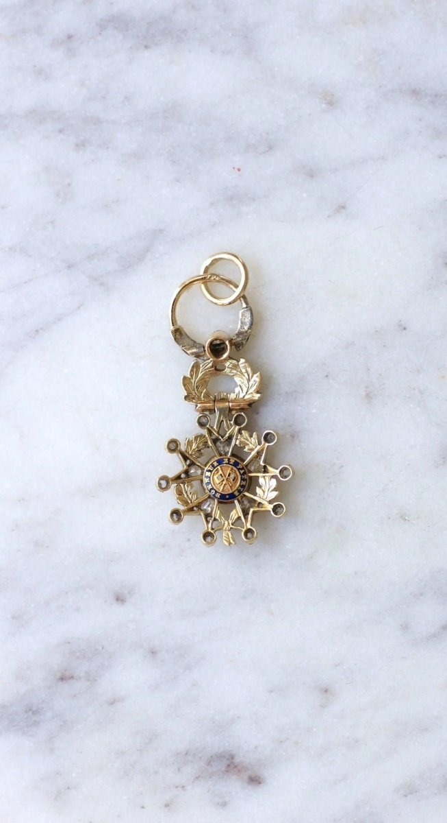 Médaille Légion d'honneur or et diamants - Castafiore