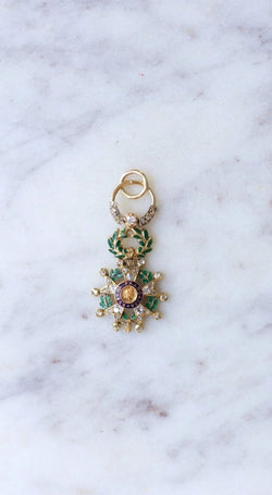 Médaille Légion d'honneur or et diamants - Castafiore