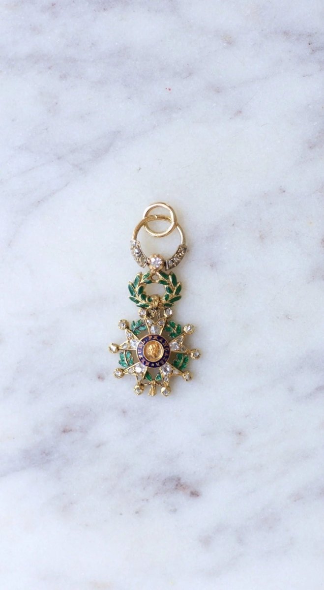 Médaille Légion d'honneur or et diamants - Castafiore