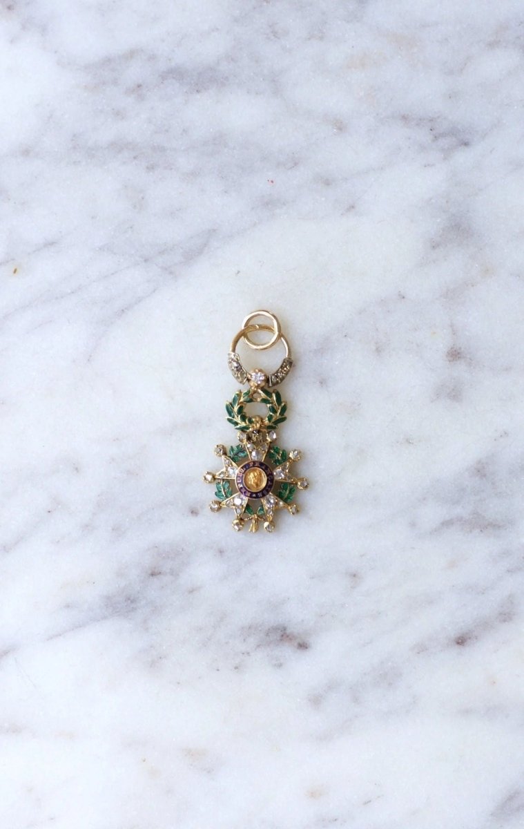 Médaille Légion d'honneur or et diamants - Castafiore