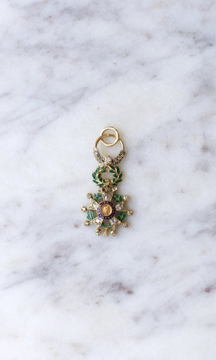 Médaille Légion d'honneur or et diamants - Castafiore