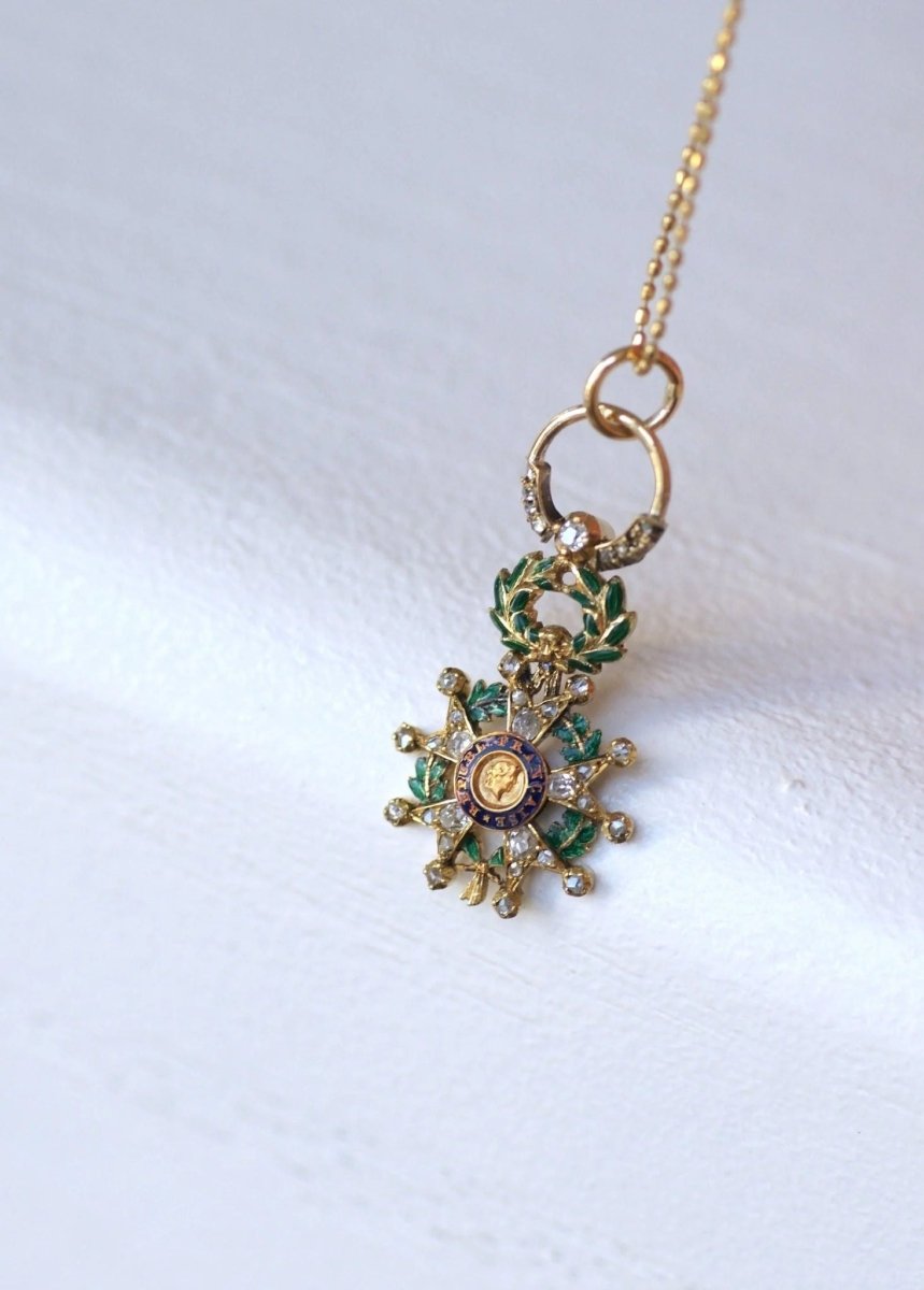 Médaille Légion d'honneur or et diamants - Castafiore