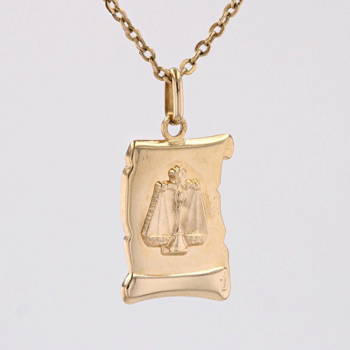 Médaille or jaune signe Balance - Castafiore