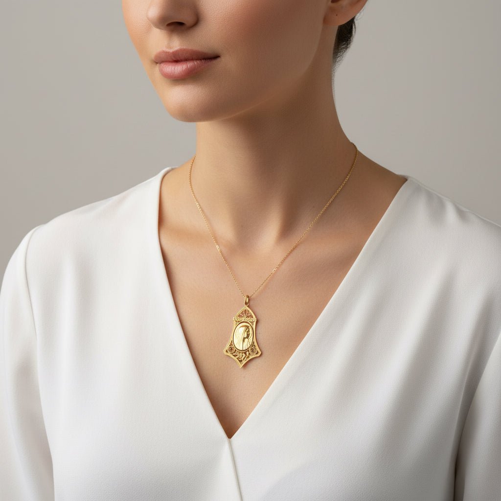 Médaille PL DASSET en or jaune - Castafiore