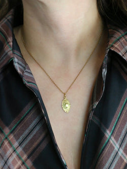 Médaille religieuse Art nouveau or jaune - Castafiore