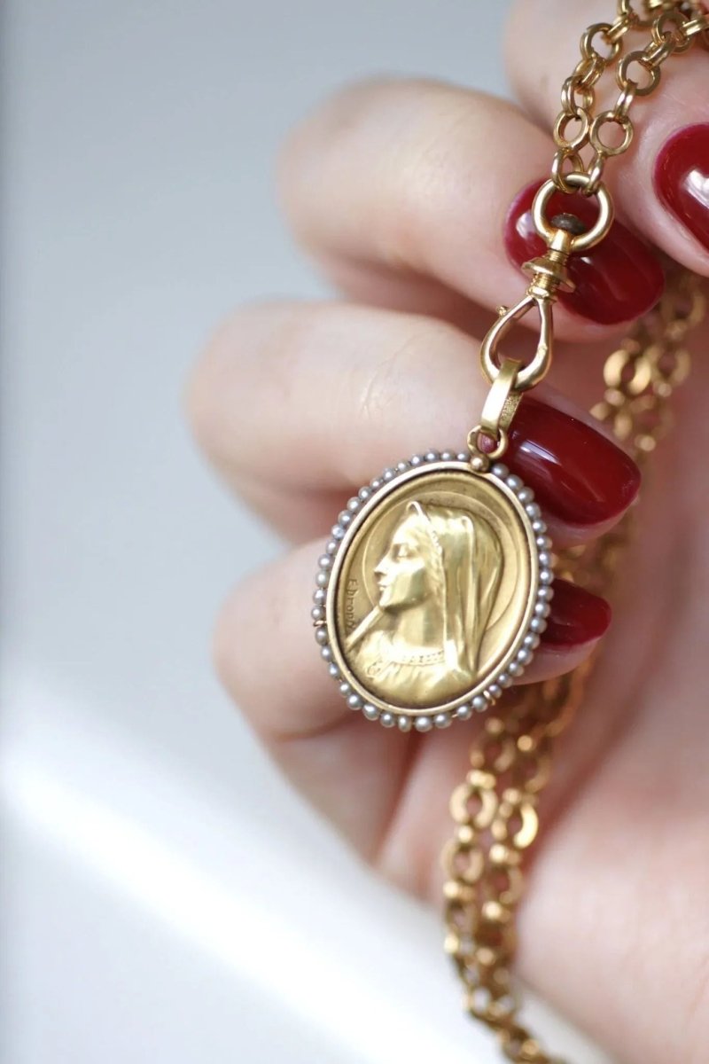 Médaille Vierge or et perles fines - Castafiore