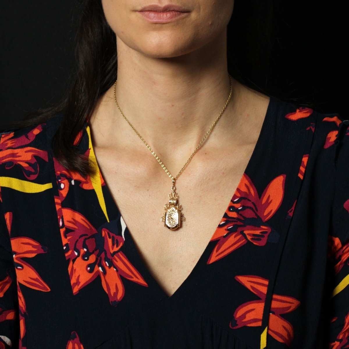 Médaillon ANCIEN Secret en or rose - Castafiore