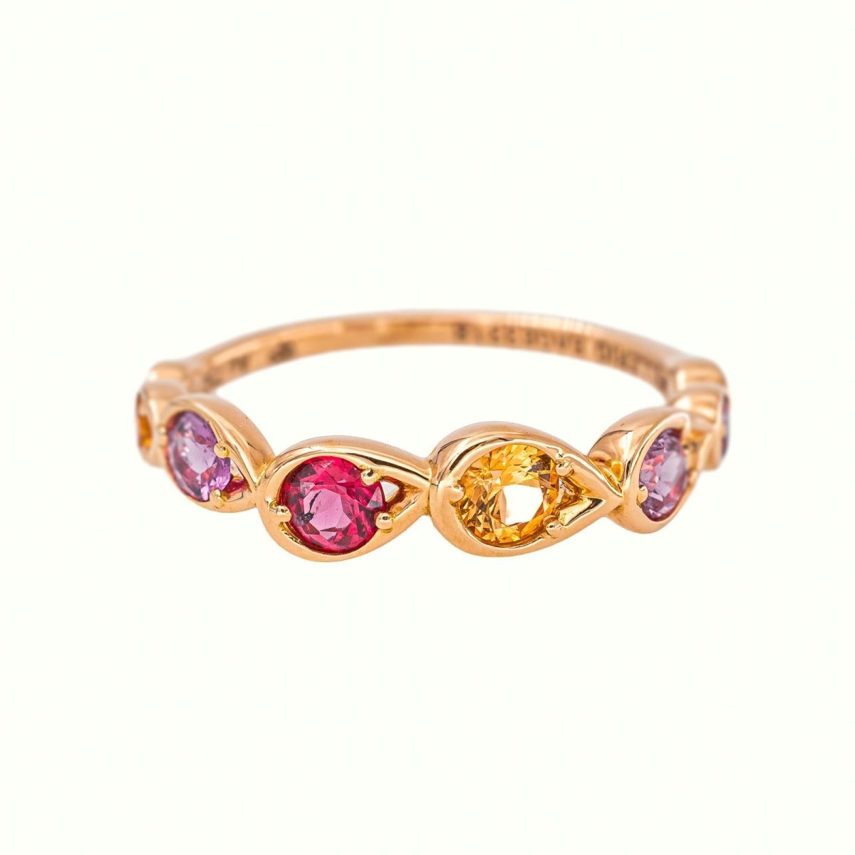 Mellerio Bague Anneau Indra Rose Or rose Saphir - Castafiore